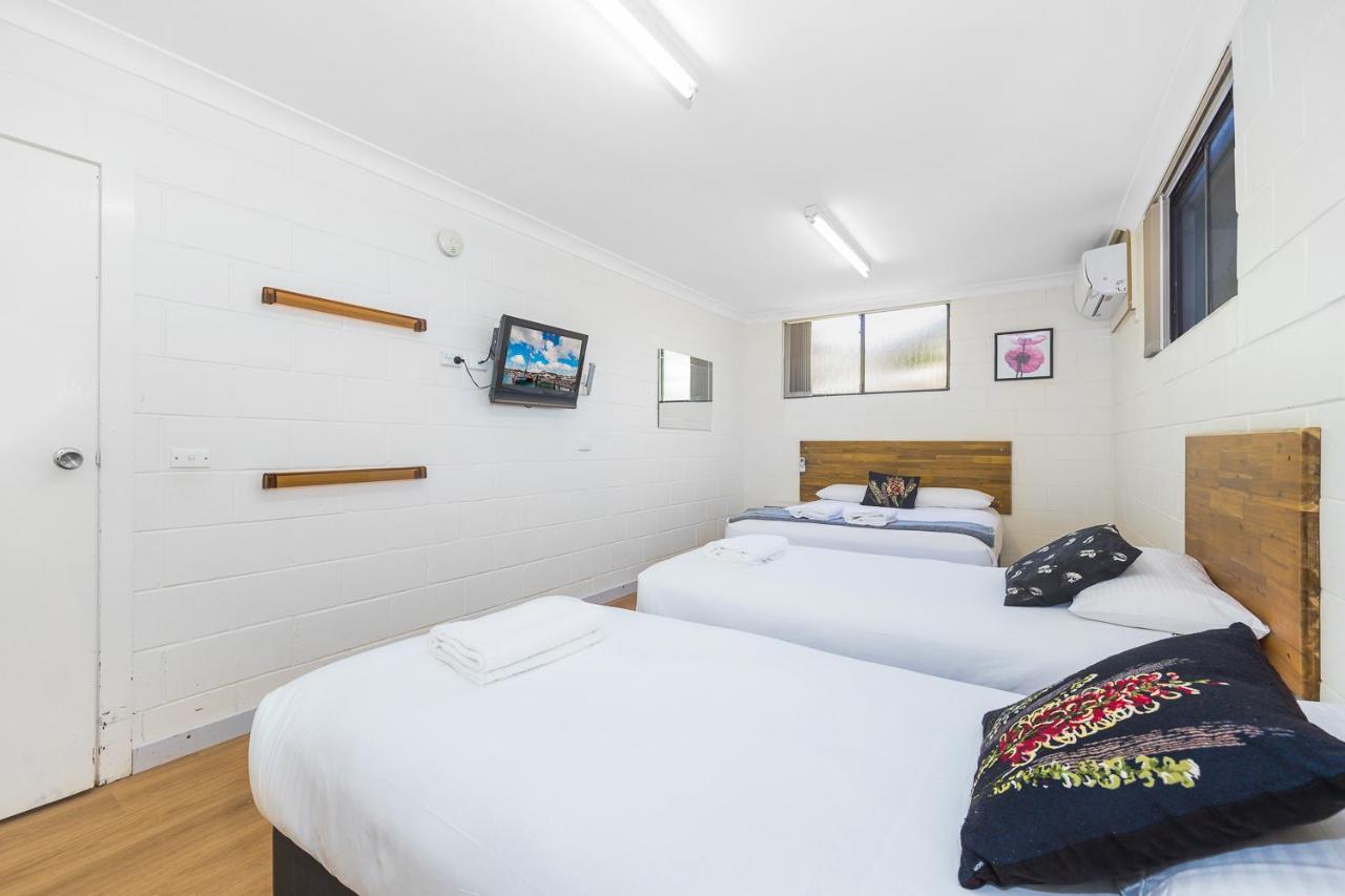 Plainsman Motel Forbes Extérieur photo